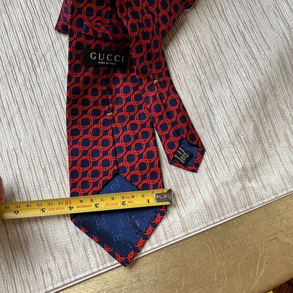 Gucci Red Silk Tie - Picture 3 of 5